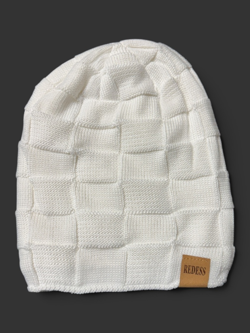 NWOT REDESS Ivory White Fleece Lined Women's Winter Knit Beanie